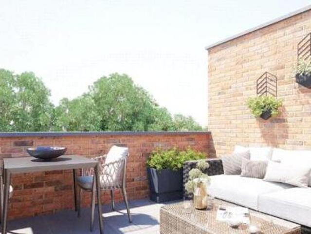 House for sale in North Watford, Hertfordshire