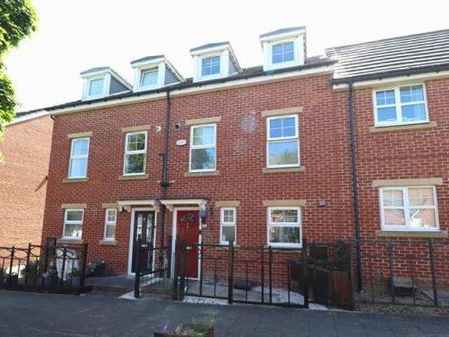 House for sale in City of London, Greater London