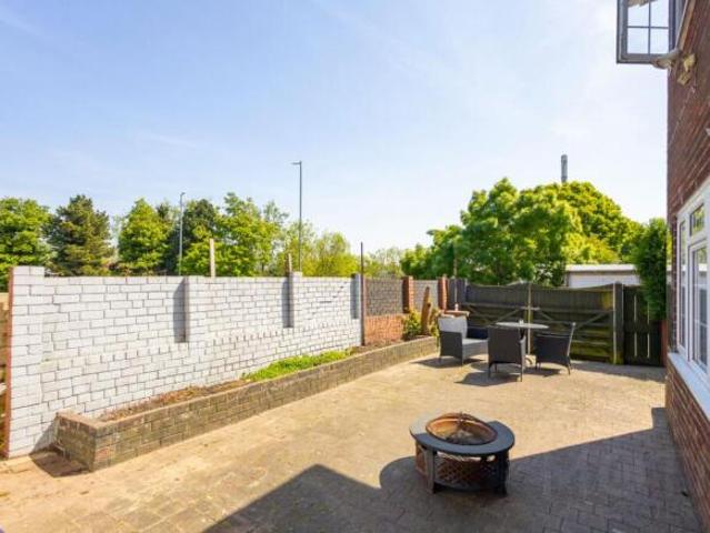Cottage for sale in Folkestone