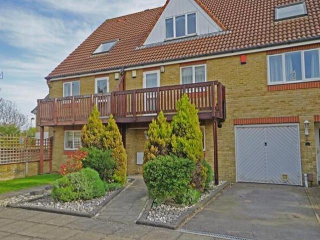 Cottage for sale in Port Solent, Portsmouth