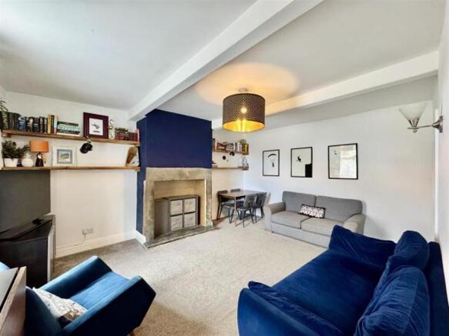 Cottage for sale in Almondbury, West Yorkshire