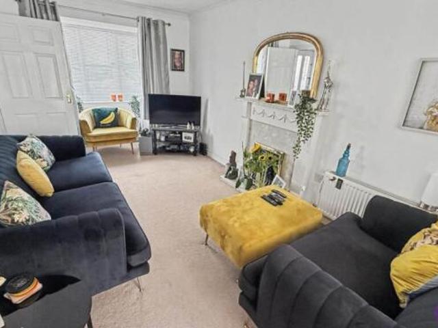 Cottage for sale in Mount Wise