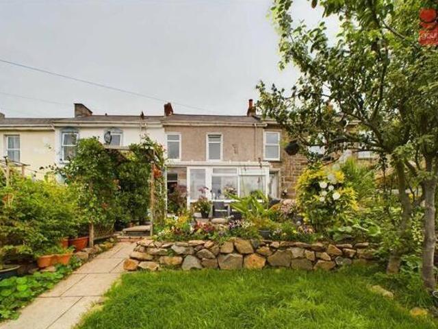 House for sale in Roseworthy, Cornwall