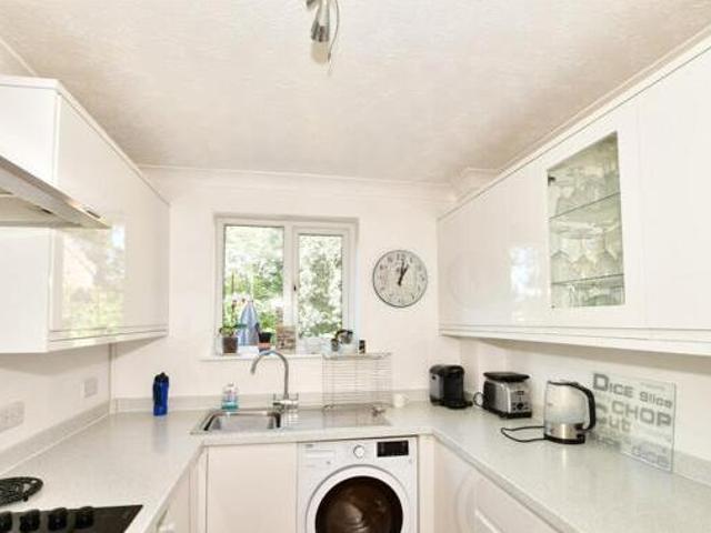 House for sale in Uckfield, Cross In Hand
