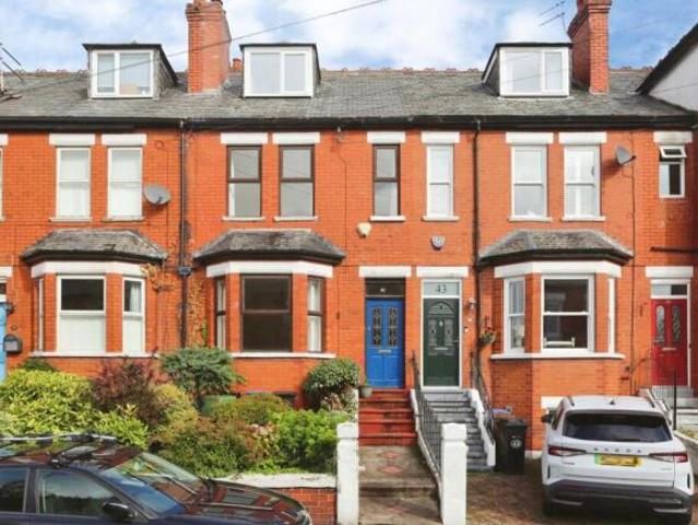 Cottage for sale in Heaton Moor, Stockport