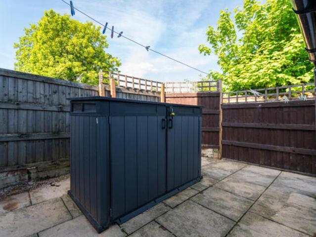 Cottage for sale in Calderstones