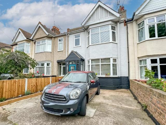 Terraced House for sale in Southend-on-sea