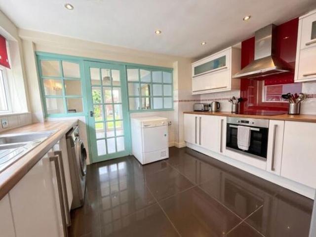 Cottage for sale in Bracebridge, Lincoln