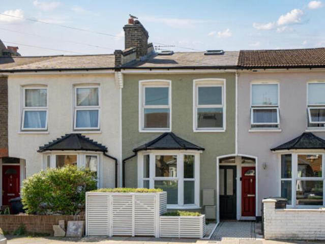 Cottage for sale in Lee, Greater London