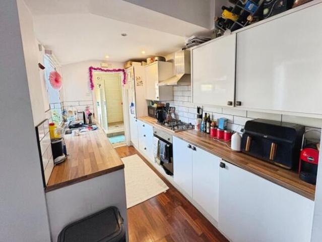 Cottage for sale in Brayford, Lincolnshire