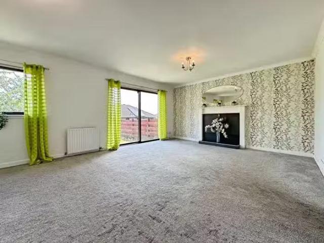 House for sale in Bonnyton