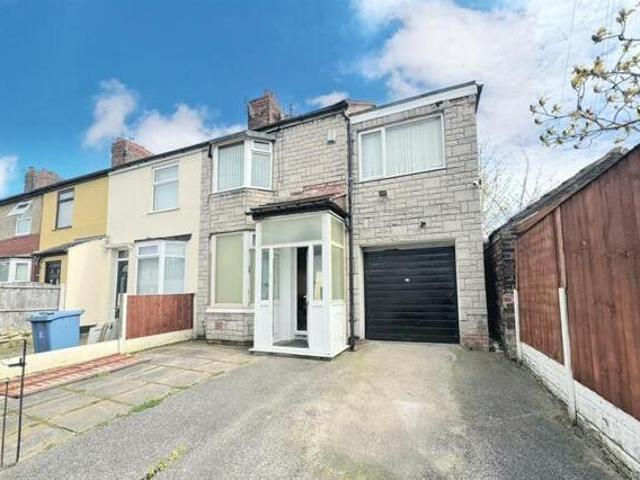 House for sale in Calderstones