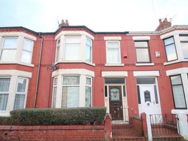 House for sale in Calderstones