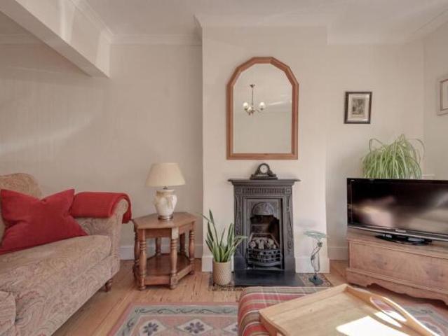 Cottage for sale in Bushey, Hertsmere