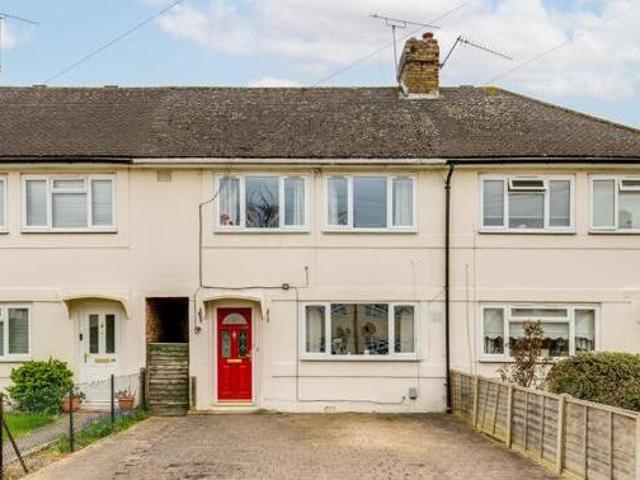 House for sale in Kings Hill, East Hertfordshire