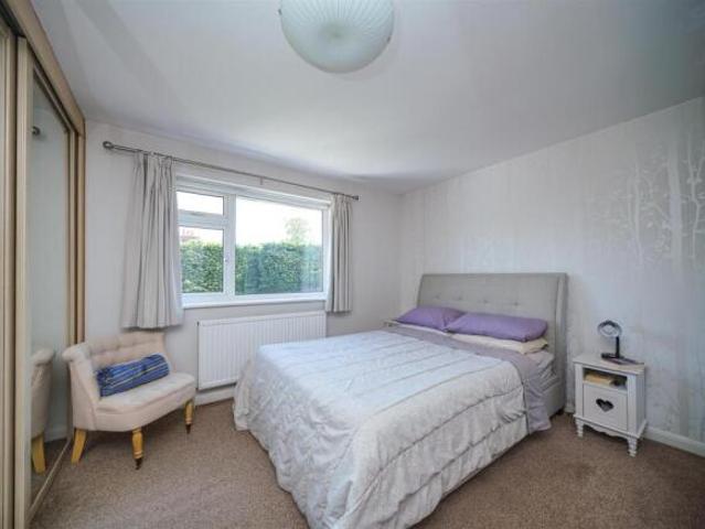 Cottage for sale in St Albans, Five Acres