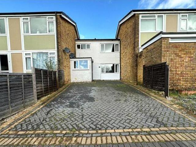 House for sale in Spring Vale, Hampshire