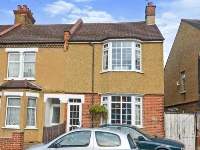 House for sale in Holywell Estate, Watford