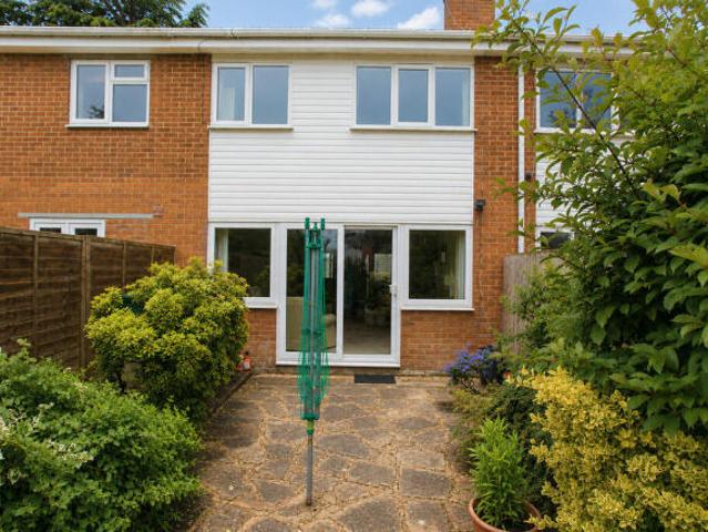 Cottage for sale