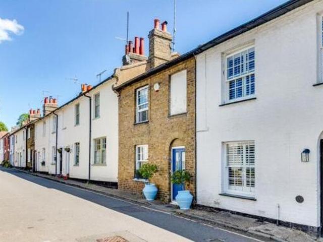 House for sale in Digswell, Welwyn Hatfield