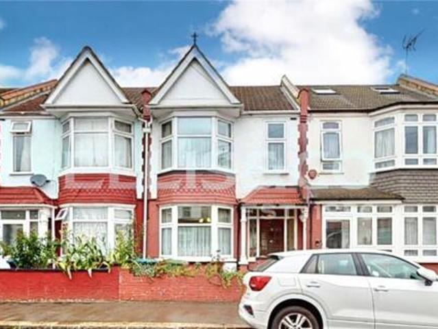 House for sale in Wembley, Greater London