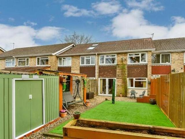 House for sale in Lyons, Greater London