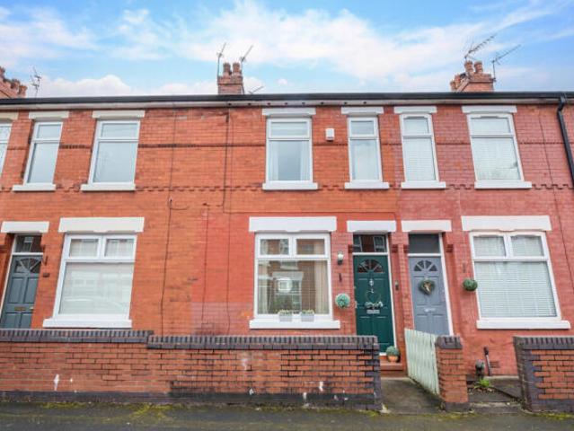 Cottage for sale in Stockport, Greater Manchester