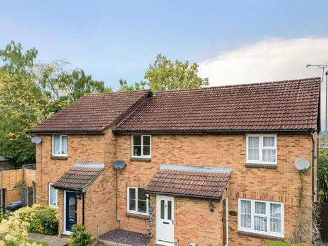 House for sale in Horsell, Woking