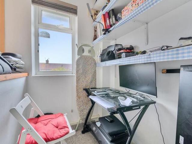 Cottage for sale in Edgware, Greater London