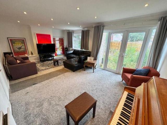 Cottage for sale in Jesmond, Tyne And Wear