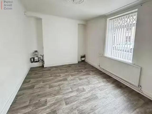 House for sale in Taibach