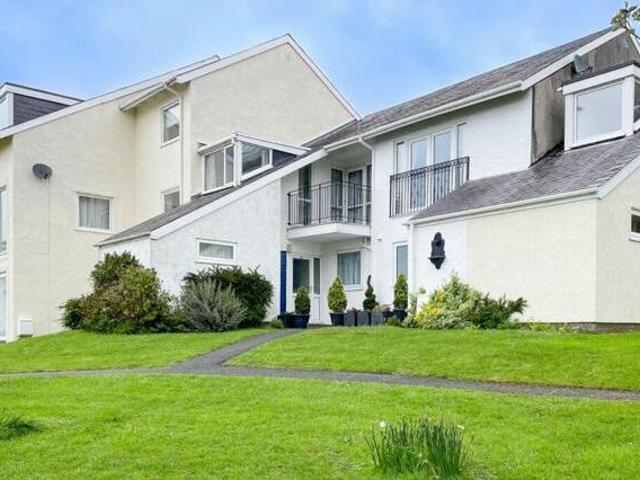 House for sale in Y Felinheli, Wales