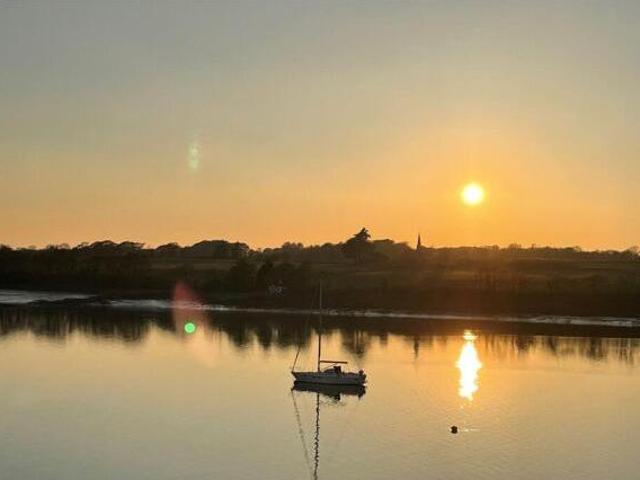 House for sale in Y Felinheli, Wales