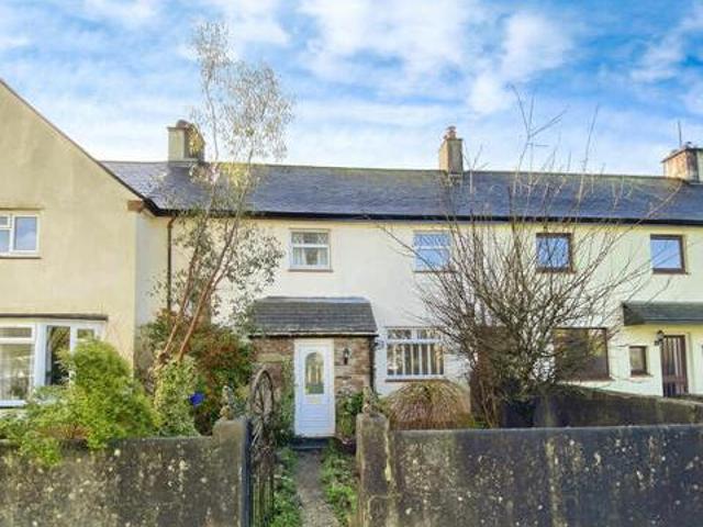 House for sale in Weir Quay, Devon