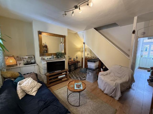 House for rent in Bothenhampton, Bridport