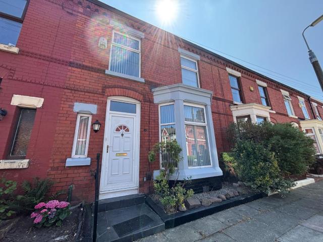 House for rent in Calderstones