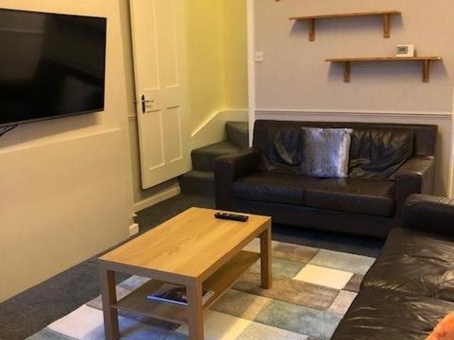 House for rent in Stoke, Stoke-on-Trent
