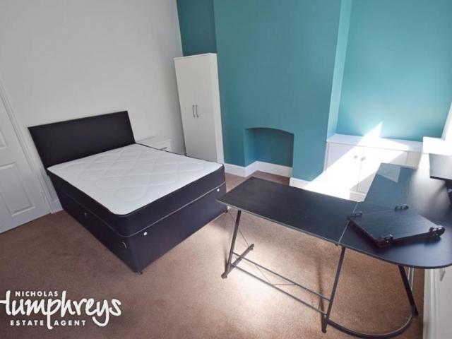 House for rent in Stoke, Stoke-on-Trent