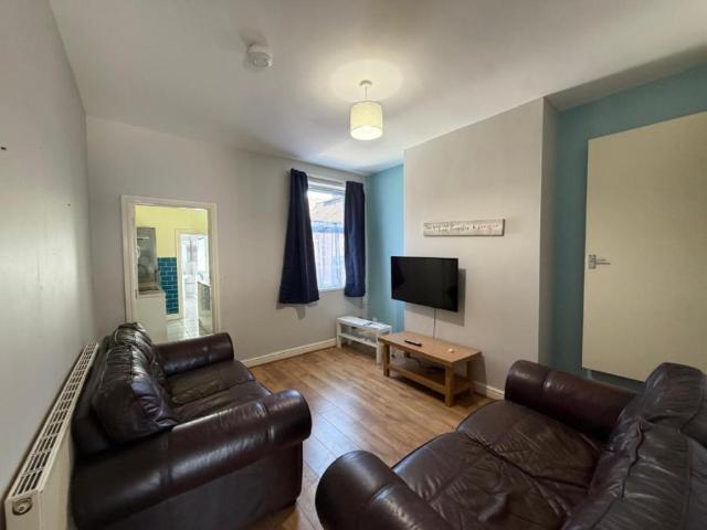 House for rent in Stoke, Stoke-on-Trent