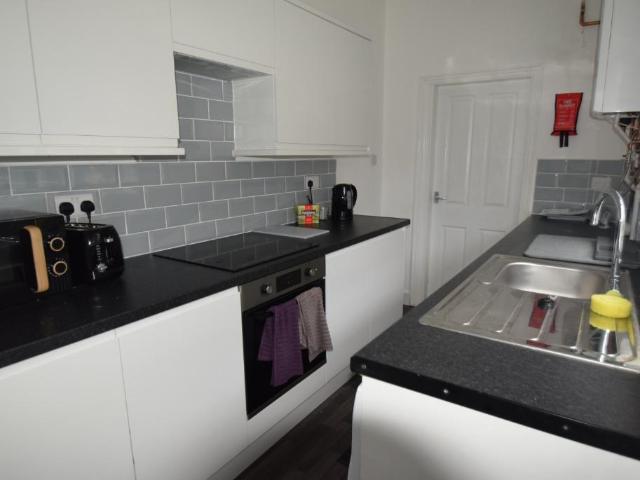 House for rent in Stoke, Stoke-on-Trent
