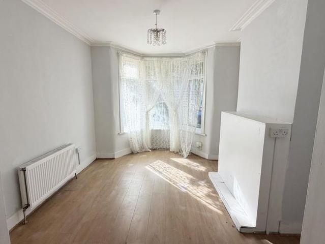 House for rent in London Borough of Enfield, Greater London
