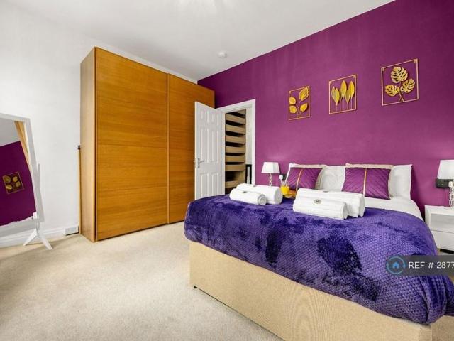 House for rent in Reddish, Greater Manchester