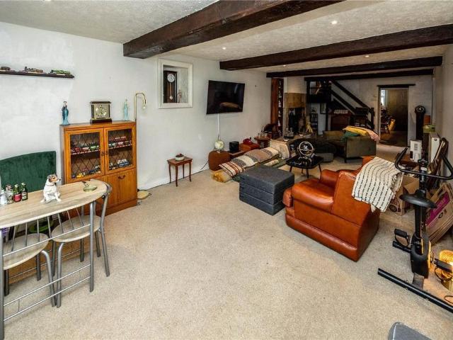 House for rent in Outlane, West Yorkshire