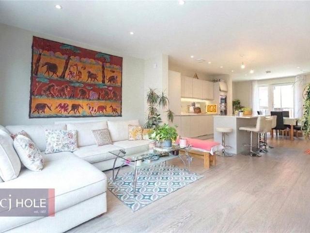 House for rent in Brooks Dye Works, Bristol