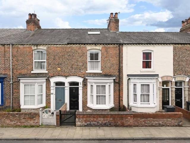 House for rent in The Groves, High Field