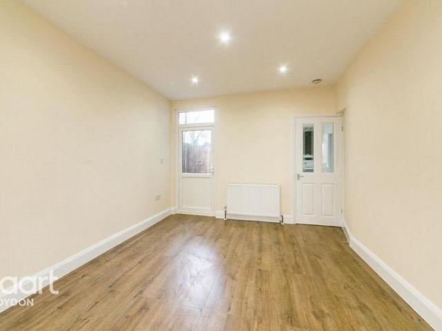 House for rent in London Borough of Croydon, Addiscombe