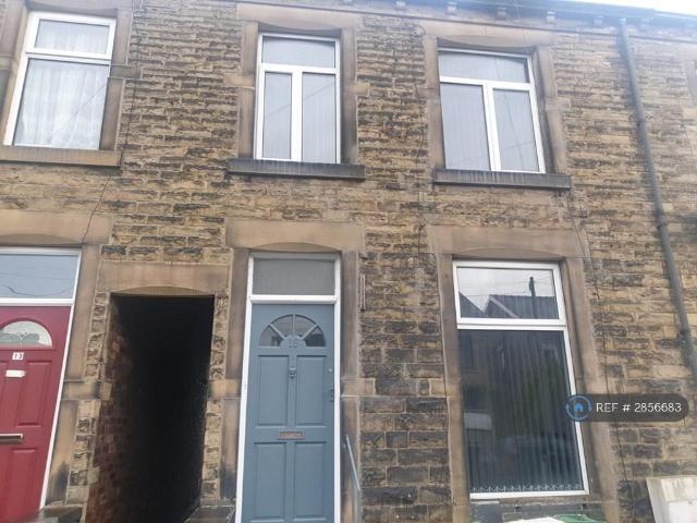 House for rent in Huddersfield, West Yorkshire