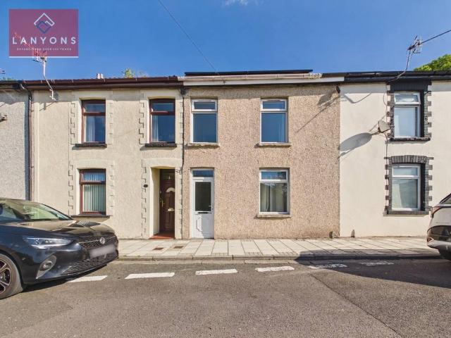 House for rent in Wattstown, Wales