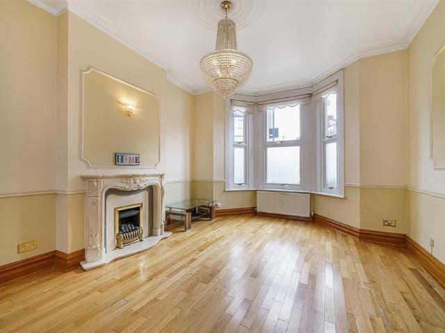 House for rent in West Norwood, Greater London