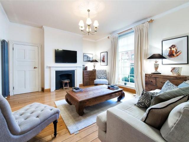House for rent in Chelsea, Greater London
